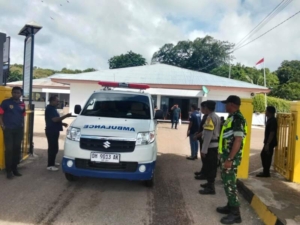 KMP Inerie Kembali Berlayar ke Bolok Kupang Usai Proses Bongkar Muat