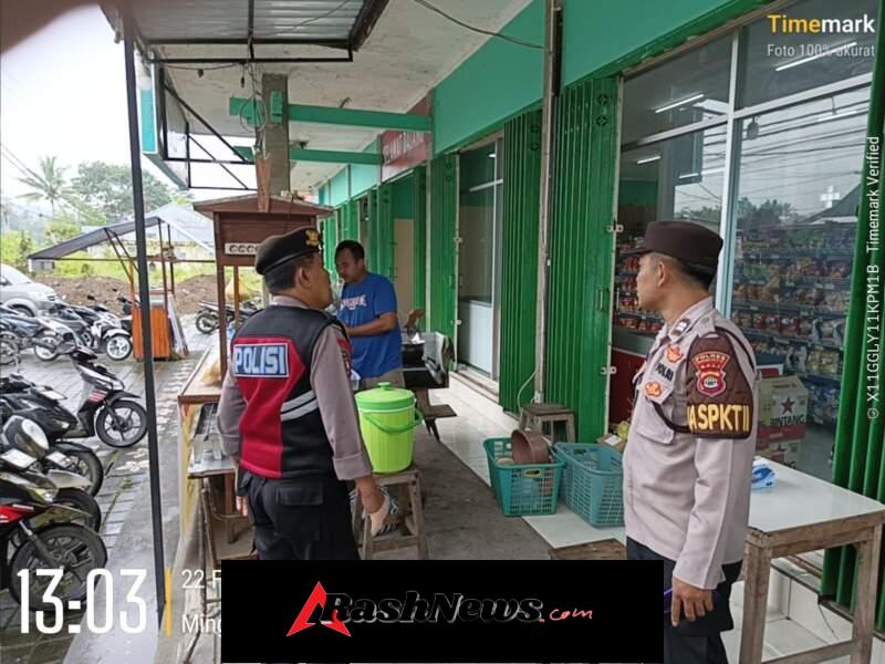 Polsek Selat Gelar Patroli untuk Jaga Keamanan Wilayah