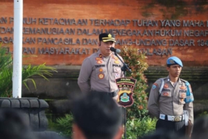 Wakapolres Karangasem Pimpin Apel Jam Pimpinan: Tekankan Disiplin, Kesiagaan Bencana, dan Kualitas Pelayanan