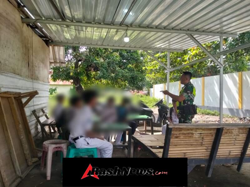 Babinsa Rasabou Amankan Empat Siswa SMPN 1 Sape yang Nongkrong di Taman Semangka