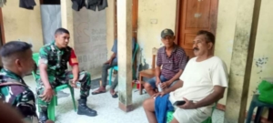 Sinergitas TNI dan Instansi Pelabuhan Ende Jaga Keamanan Kedatangan Kapal Penumpang