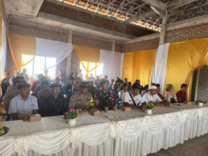 Hadiri Bulan Bahasa Bali VIII, Babinsa Tegak Serukan Jadikan Budaya Bali Bnetng Tangguh Di Era Gempuran Budaya Luar