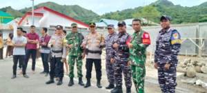 Sinergi TNI dan Pemerintah Daerah Sambut Kunjungan Menteri KKP di Warloka