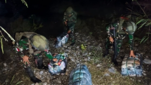 Yonarmed 12 Kostrad Berhasil Gagalkan Penyelundupan di Desa Tohe