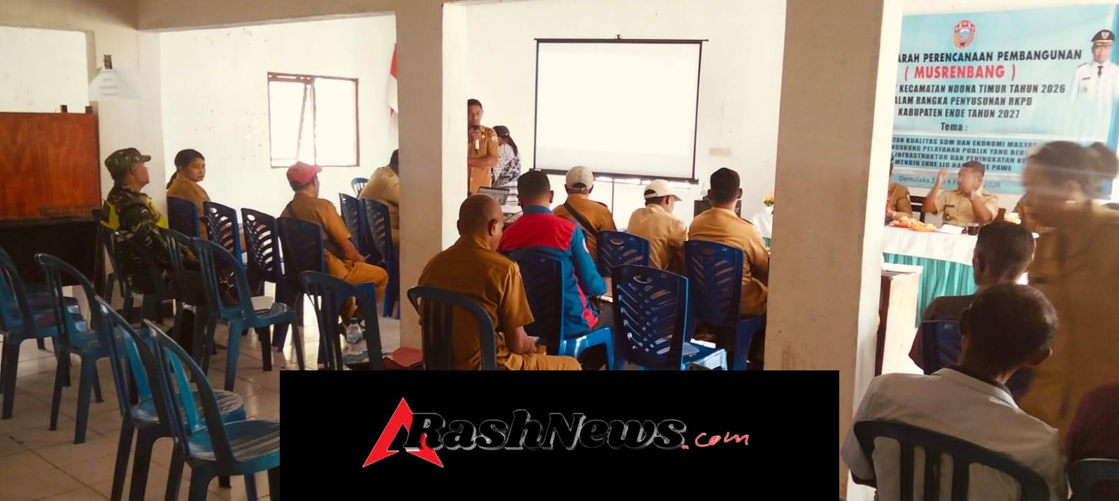 Babinsa dan Pemerintah Kecamatan Hadiri Musrenbang Ndona Timur Bahas Prioritas Pembangunan