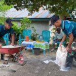 Yonarmed 12 Kostrad Pererat Kebersamaan Lewat Karya Bakti Pembangunan Rumah