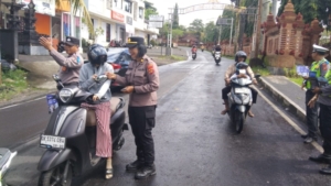 Satgas Preemtif Polres Tabanan Gencarkan Binluh Ops Keselamatan Agung 2026 di Wilayah Kediri