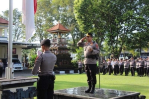 Upacara Hari Kesadaran Nasional, Kapolres Tabanan Tekankan Disiplin Dan Pengabdian