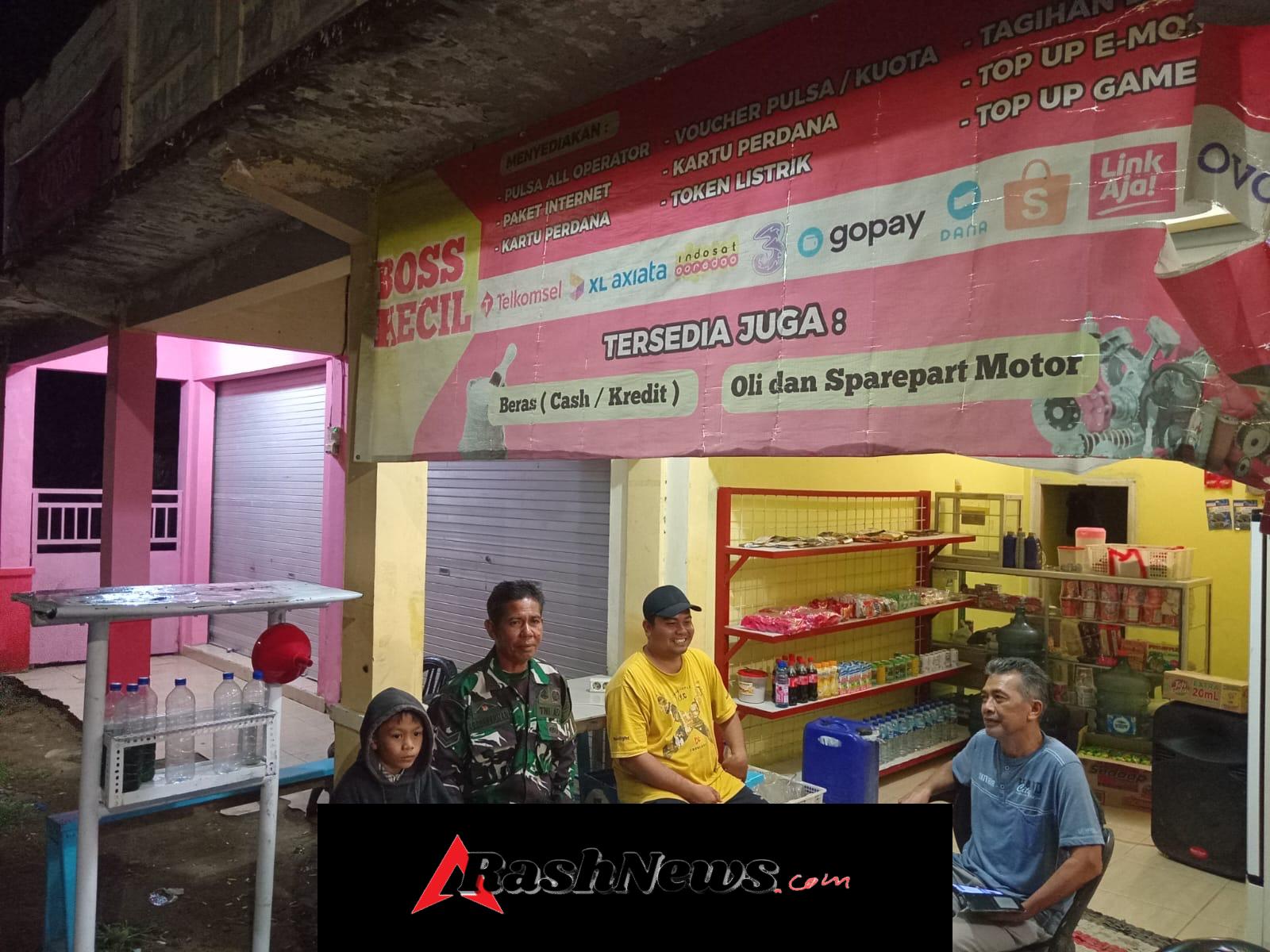 Patroli Malam Koramil 1628-04/Poto Tano, Imbau Warga Jaga Keamanan Lingkungan