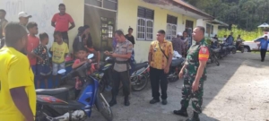 Komsos di Pelabuhan Limarahing, Aparat dan Pemuda Komitmen Jaga Kamtibmas