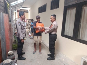 MINGGU KASIH POLSEK PADANGBAI – Wujud Kepedulian dan Berbagi Kepada Sesama 🙏
