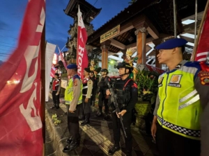 Siang dan Malam, Polda Bali Hadir Jaga Kedamaian Jelang Nyepi dan Idul Fitri