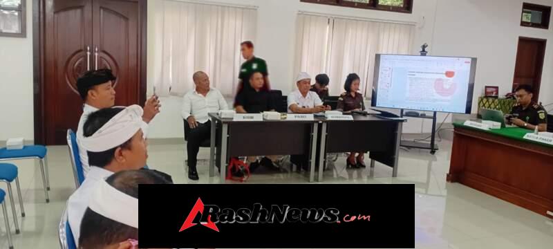 Tingkatkan sinergitas dalam pengawasan aliran kepercayaan, Danunit Intel Kodim 1623/Karangasem bersama tim PAKEM laksanakan rapat koordinasi