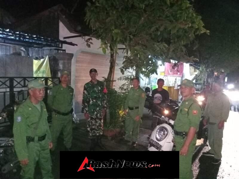 Ronda Malam Dan Sidak Duktang, Babinsa Semarapura Kangin Pastikan Keamanan Wilayah Jelang Nyepi Dan Idul Fitri