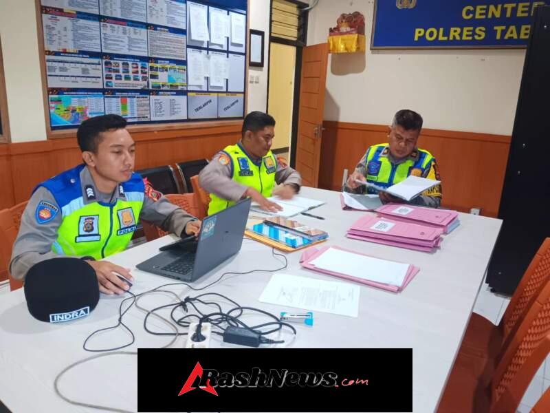 Kaposko Ops Ketupat Agung Polres Tabanan Pastikan Administrasi dan Pelaporan Giat Tertib dan Siap Setiap Saat