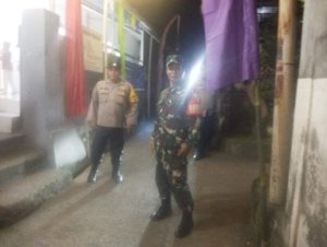 Takbiran Penuh Syukur di Masjid Darul Hijrah, Babinsa Jadi Garda Terdepan Pengamanan