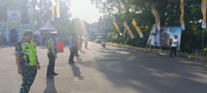 Anggota Kodim 1623/Karangasem Laksanakan Pengamanan di Tiga Pos Terpadu Wilayah Karangasem