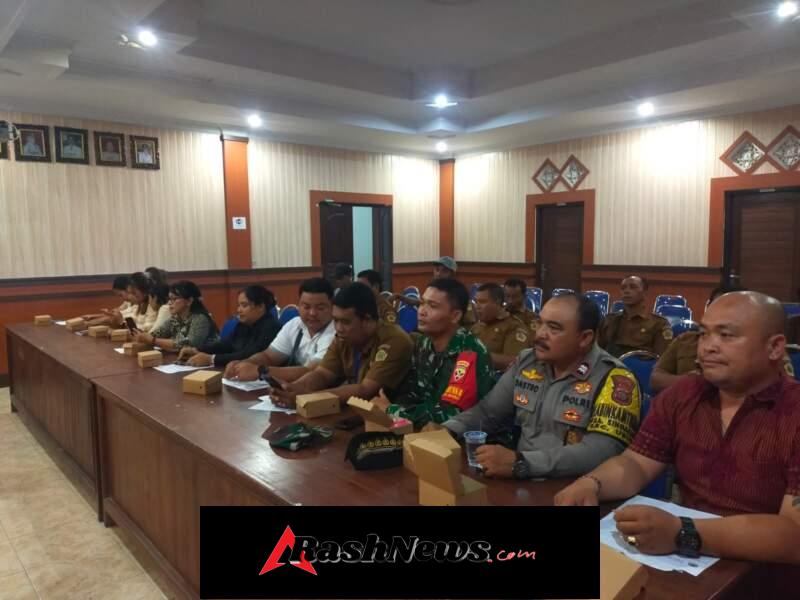 Sinergi Babinsa dan Pemerintah Desa Singakerta, Musyawarah BUMDes Berjalan Aman dan Kondusif
