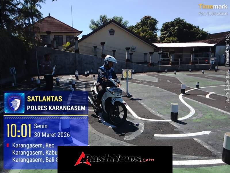 Pastikan Kelayakan dan Keselamatan Berkendara, Pemohon SIM Baru Jalani Uji Praktek di Polres Karangasem