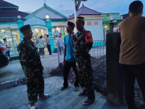 Sertu Ismail Laksanakan Patroli Wilayah, Situasi Jereweh Aman dan Kondusif