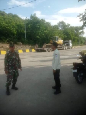 Koramil 1628-04/Poto Tano Perketat Pengamanan Penyeberangan, Aktivitas Berjalan Lancar