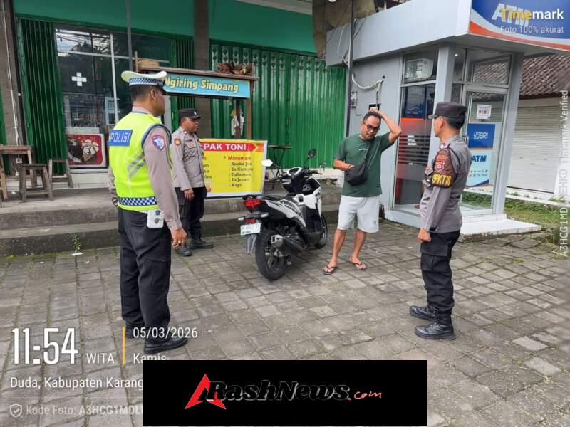 Polsek Selat Gelar Patroli untuk Jaga Keamanan Wilayah