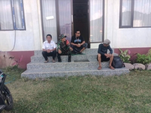 Babinsa Kodim 1628/Sumbawa Barat Jalin Koordinasi dengan Pemdes Seteluk Rea