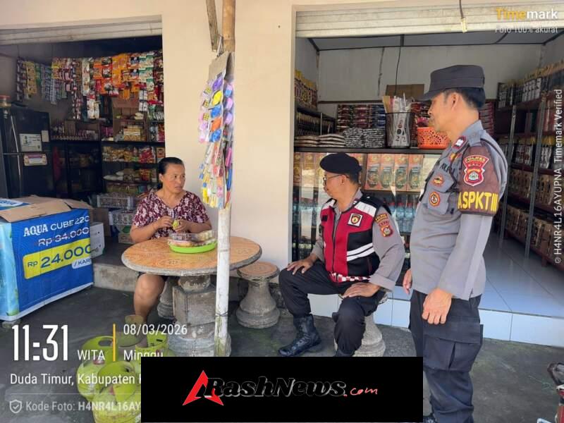 Polsek Selat Gelar Patroli untuk Jaga Keamanan Wilayah