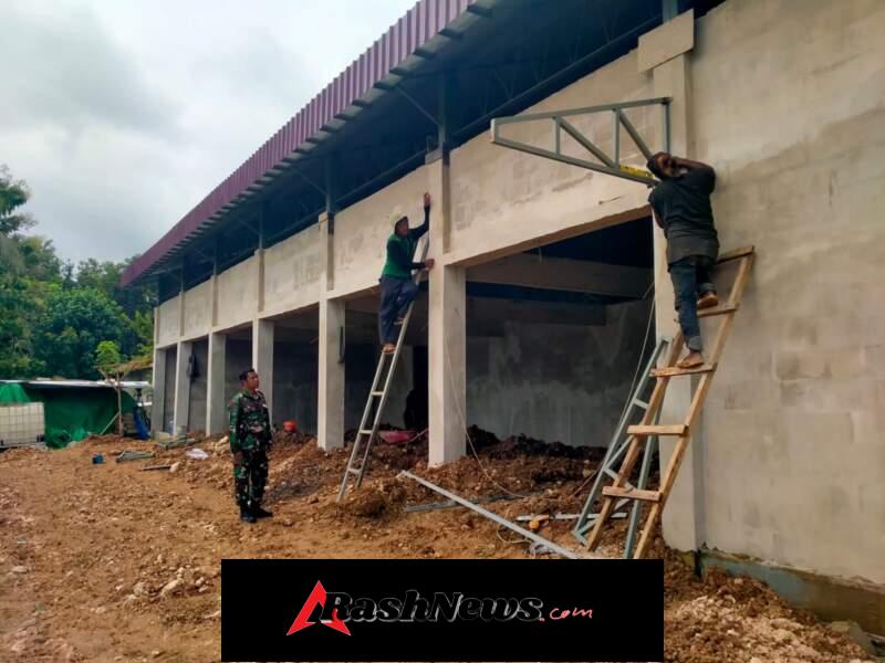 Perkuat Perekonomian Desa, Babinsa Dasan Anyar Pantau Koperasi Merah Putih