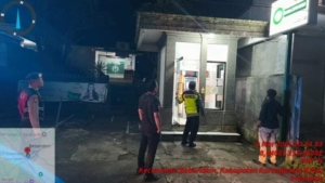 Polsek Bebandem Gelar Blue Light Patrol, Jamin Keamanan Wilayah di Malam Hari