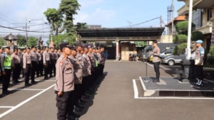 Kapolres Badung Tekankan Disiplin dan Profesionalisme Saat Apel Jam Pimpinan