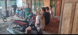 Dukung Program Kesehatan, Babinsa Desa Lasi Temani Tim Puskesmas Kilo Layani Warga