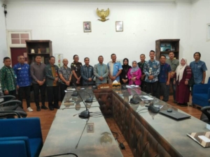 Danramil Rasanae Hadiri Pembahasan Isu Kelangkaan LPG di Aula Parenta