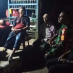 Patroli Malam Babinsa Desa Anamina, Warga Dihimbau Waspada dan Tertib