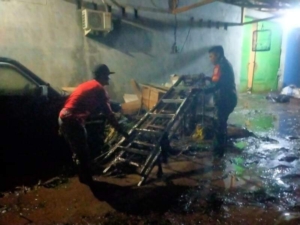 Aksi Cepat Babinsa Jatiwangi Hadapi Banjir Kiriman dari Gunung