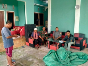 Serda Yakub Laksanakan Patroli Wilayah, Dilanjutkan Komsos Bersama Warga