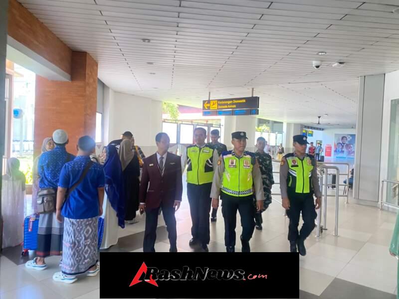 Wujudkan Bandara Aman dan Kondusif, Satgas Preventif Ops Ketupat Agung Polres Bandara Patroli di Terminal Domestik