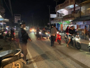 Patroli Pengamanan di Pom Bensin Bolo Berjalan Kondusif