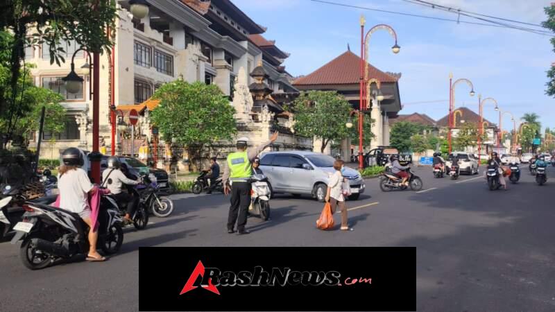 Pelayanan Prima Lantas Polsek Gianyar, Arus Lalu Lintas Pasca Nyepi dan Idul Fitri Tetap Lancar dan Kondusif
