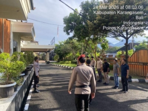 Laksanakan Tugas Piket Mako, Sat Lantas Polres Karangasem Ikuti Serah Terima Tugas Jaga
