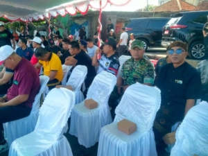 Monitoring Ketat Babinsa Warnai Pembukaan Lomba Perahu Layar Mini di Pesisir Buleleng