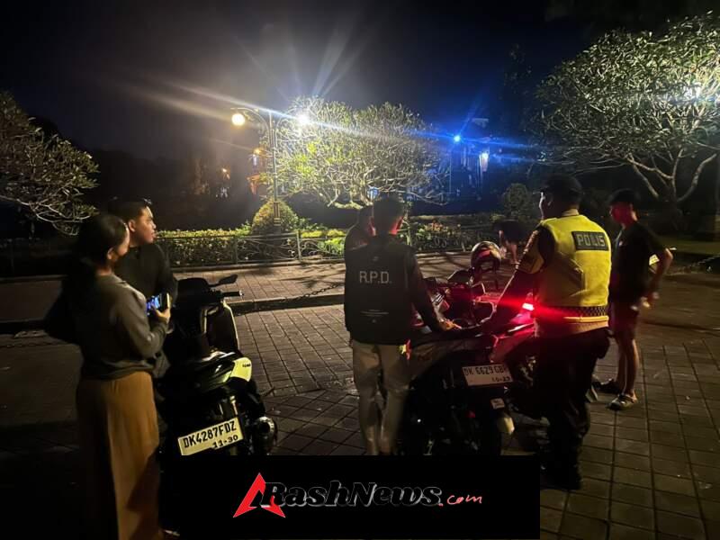 Patroli Malam Minggu, Polsek Mengwi Antisipasi Balapan Liar