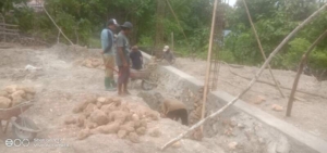 Pondasi KDKMP Desa Oeleka Dipantau Langsung Babinsa