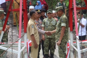 Program 200 Jembatan Garuda Diluncurkan, Kodim 1615/Lotim Bangun Akses Penghubung Warga