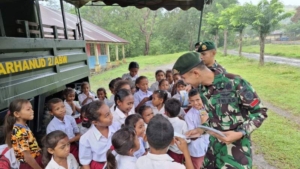 Satgas Pamtas Yonarhanud 2 Kostrad Luncurkan Program Smart Car di Sekolah Perbatasan