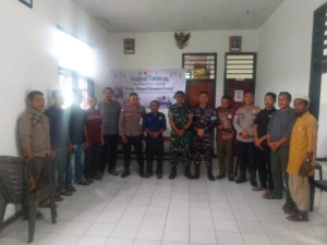 Babinsa Koramil 1612-04/Elar Hadiri Rapat Persiapan Pawai Takbir Idul Fitri di Sambi Rampas