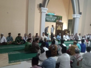 Babinsa Wakili Danramil 1614-01/Dompu dalam Safari Ramadhan dan Nuzulul Qur’an Tingkat Kabupaten