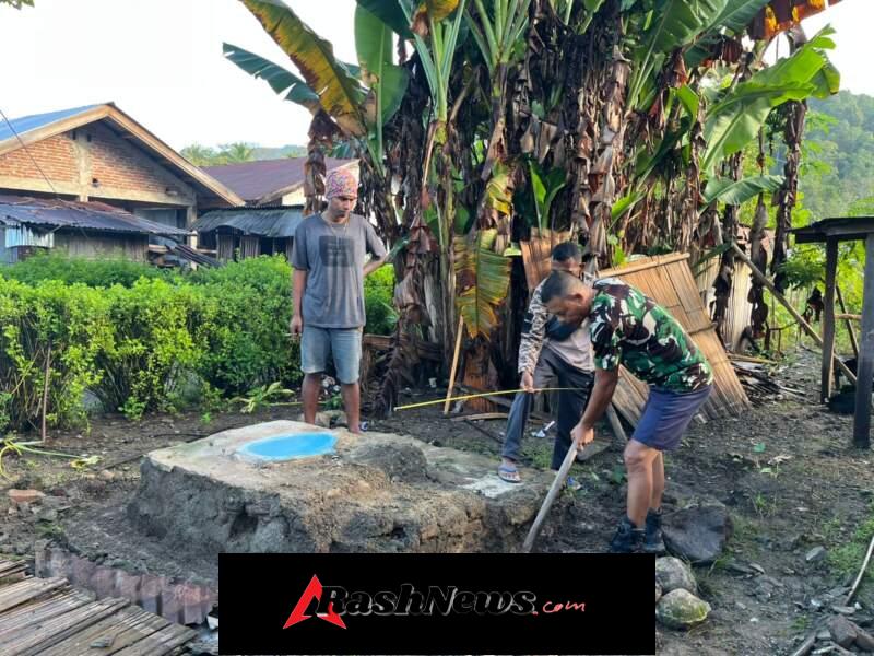 TNI dan Warga Kompak, Pembangunan MCK TMMD Ke-128 di Aelipo Dikebut