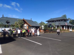 Anggota Kodim 1623/Karangasem Perkuat Pengamanan Melalui Apel Gabungan IBTK Besakih 2026