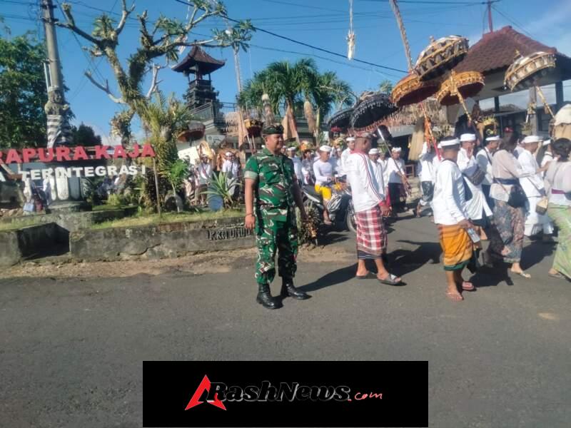 Dikawal Babinsa Semarapura Kaja Dan Pecalang Ritual Suci Ngider Buana Berjalan Lancar
